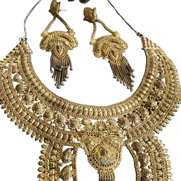 Jewelry Statement Set Necklace Drop Earrings Ring Adjustable Gold Tone - Picture 14 of 15